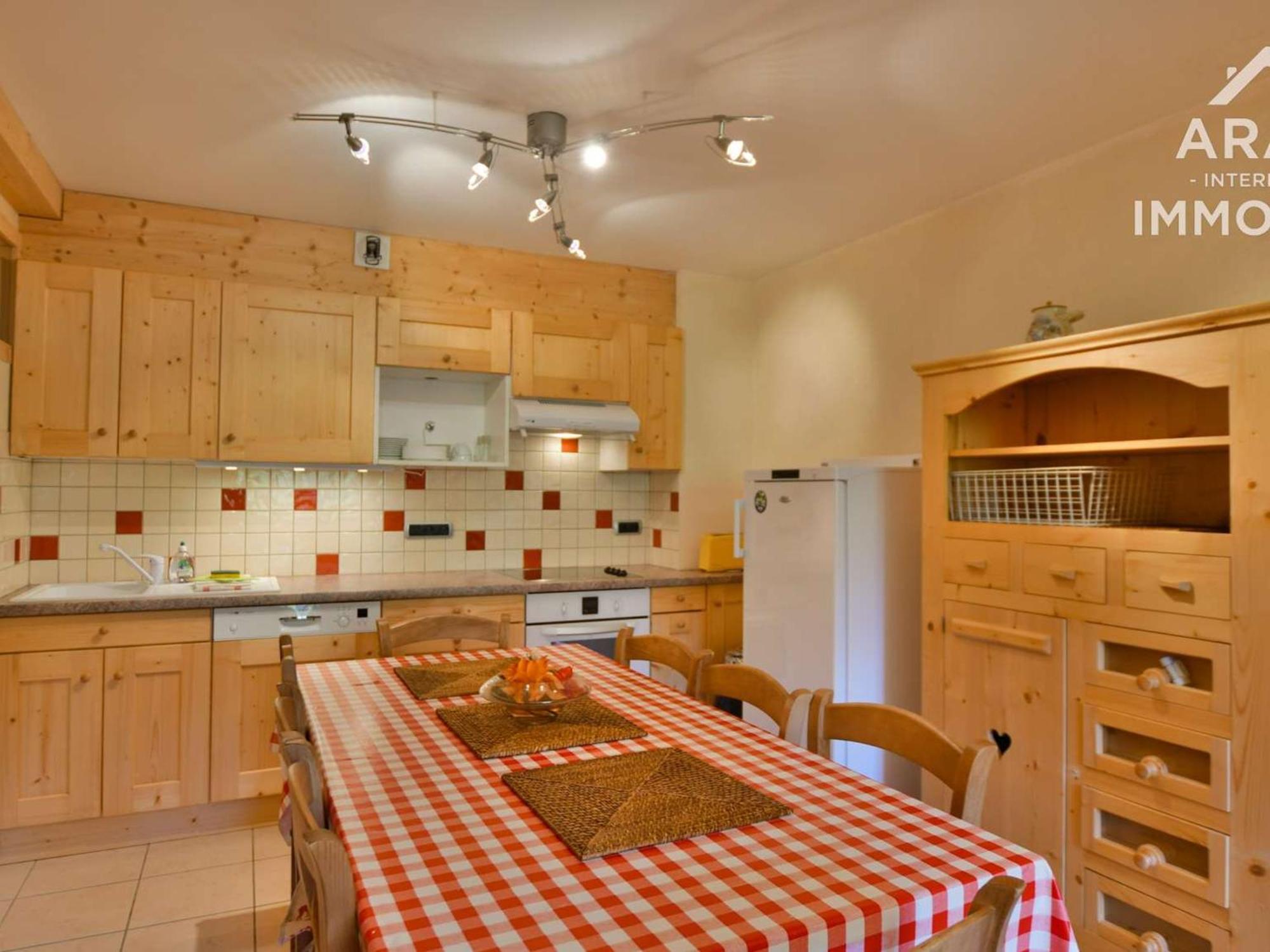 Chalet Independant Spacieux, 18 Pers, 7 Chambres, Wifi, Proche Commerces! - Fr-1-391-29 Le Grand-Bornand Luaran gambar