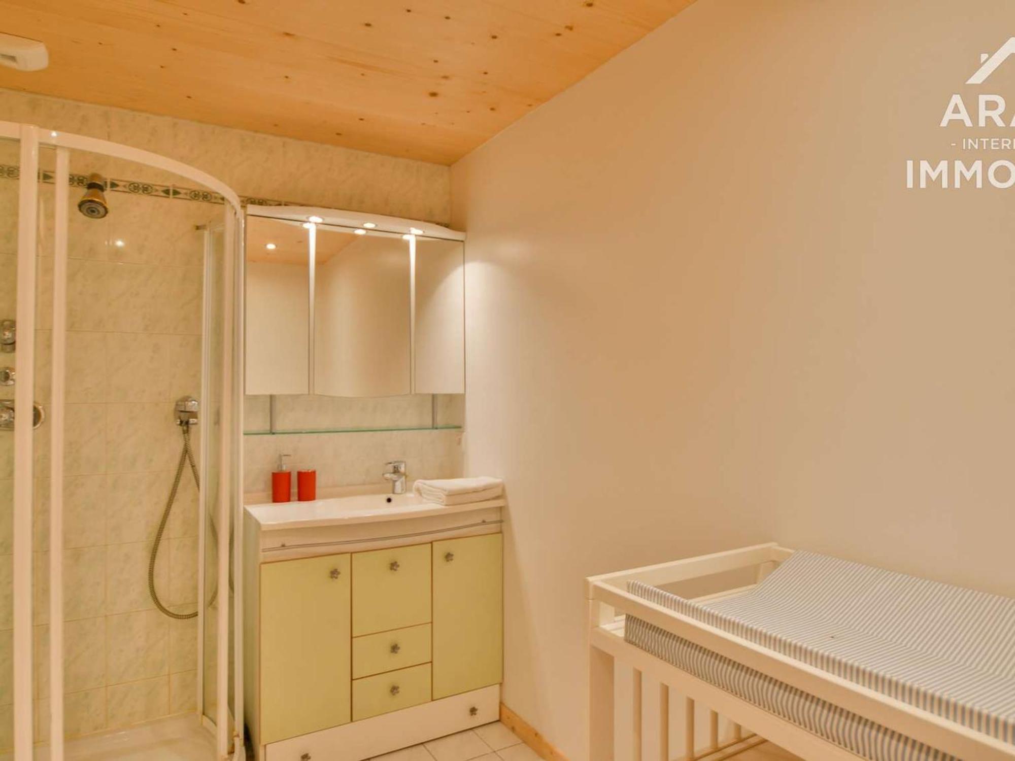 Chalet Independant Spacieux, 18 Pers, 7 Chambres, Wifi, Proche Commerces! - Fr-1-391-29 Le Grand-Bornand Luaran gambar