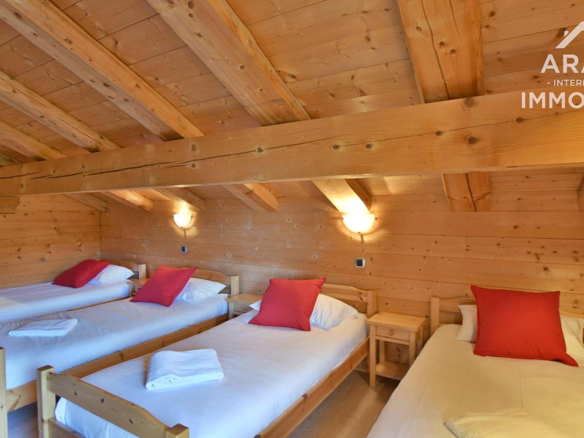 Chalet Independant Spacieux, 18 Pers, 7 Chambres, Wifi, Proche Commerces! - Fr-1-391-29 Le Grand-Bornand Luaran gambar