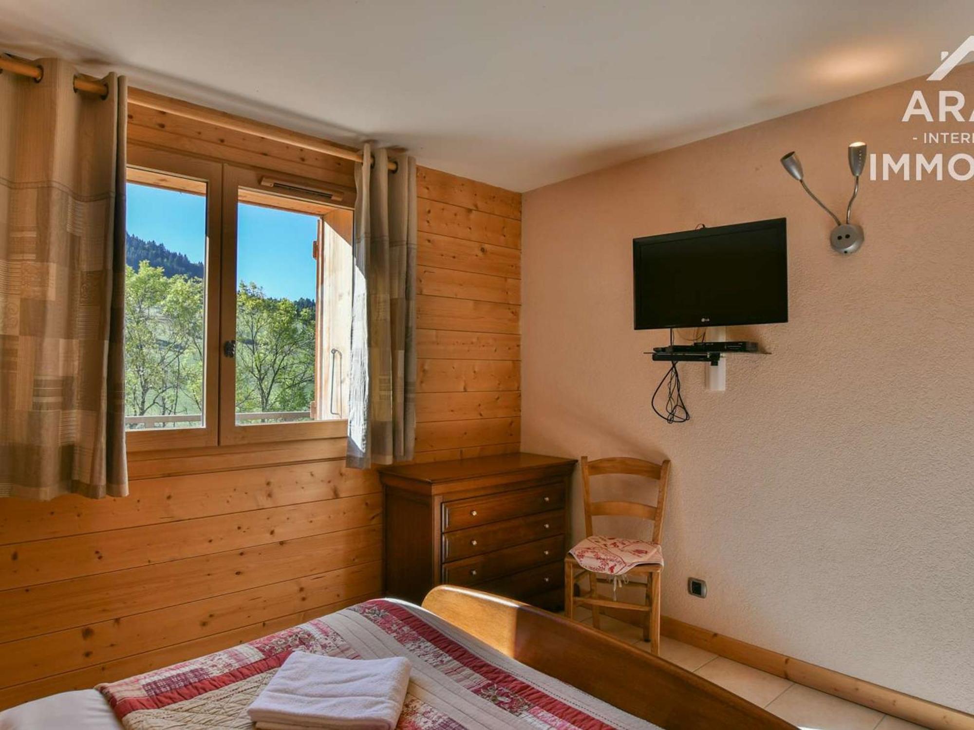 Chalet Independant Spacieux, 18 Pers, 7 Chambres, Wifi, Proche Commerces! - Fr-1-391-29 Le Grand-Bornand Luaran gambar